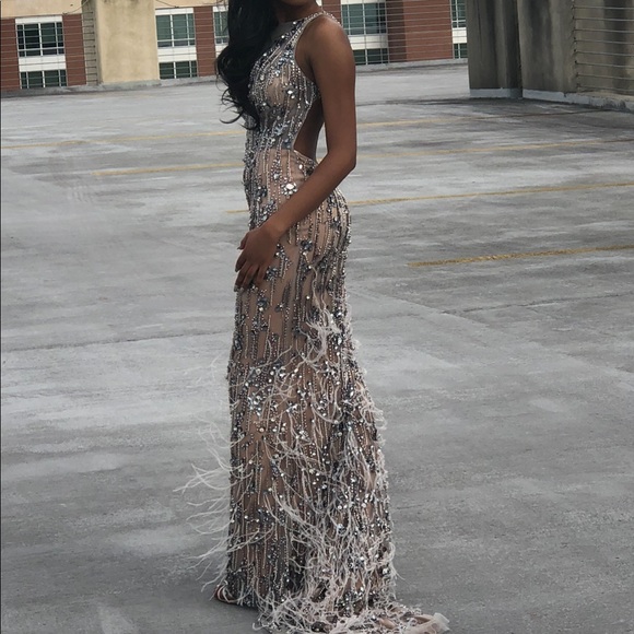 Terani Couture Dress - Picture 2 of 5